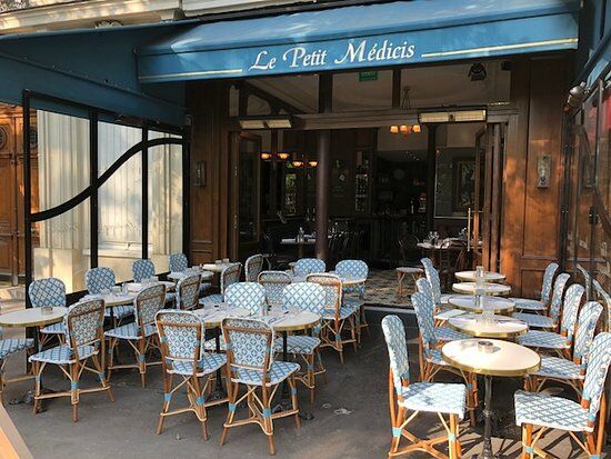 Le Petit Medicis